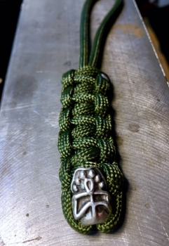 Lanyard mit Bead army green