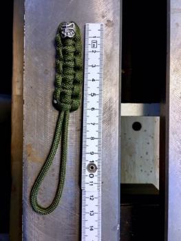 Lanyard mit Bead army green