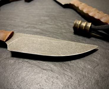 Semi Custom Knife Heidi Blacksmith mit Micarta und Bead