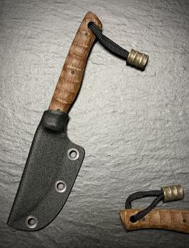 Semi Custom Knife Heidi Blacksmith mit Micarta und Bead