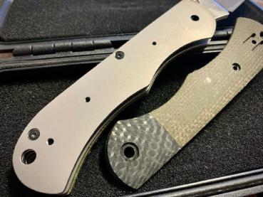 Tuya Knife CF/Micarta Tortuga